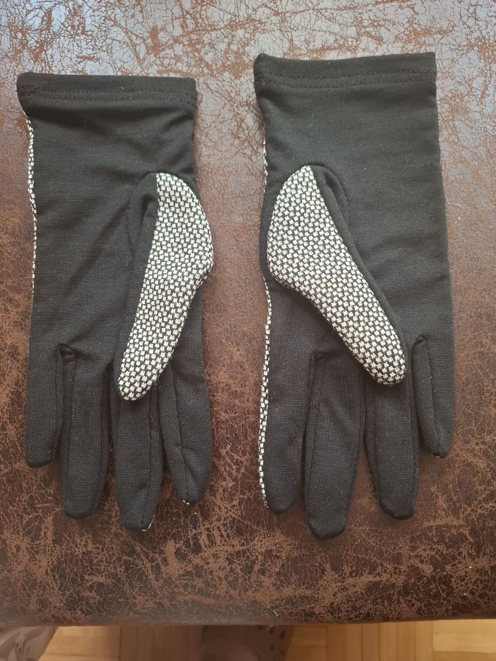 Guanti & manicotti: Gants – Usato da Genève venduto da lil_yj5z 1