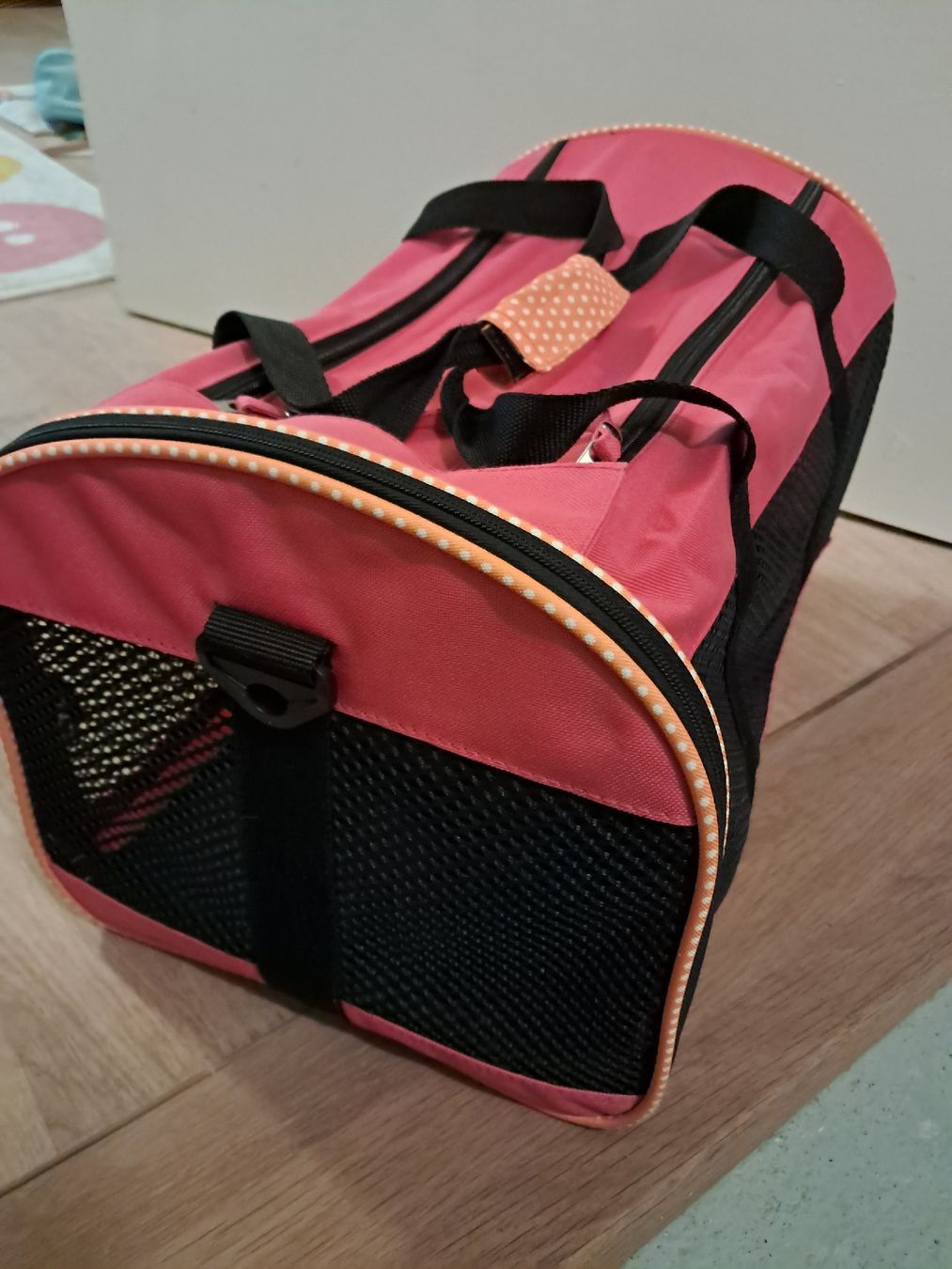 Cucce & Letti: Transportbox Katze/Hund pink – Usato da Winterthur venduto da fabelwin