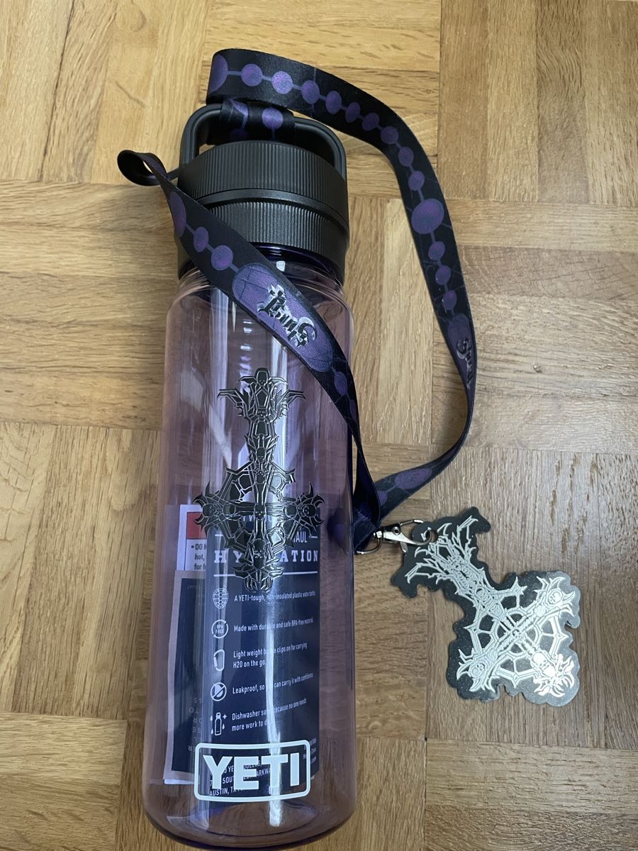 Borracce & Thermos: Yeti Yonder GHOST VIP 2025 gourde édition limitée! – Nuovo e nell'imballaggio originale da Grandson venduto da RioDeltaLima