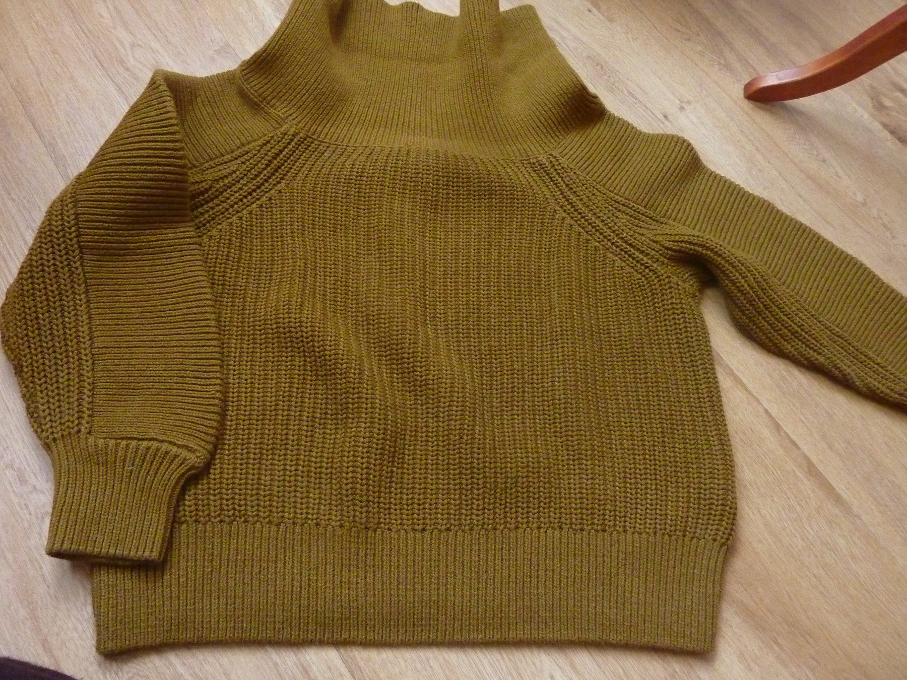 H&M Maglioni & Felpe: Pullover H&M neu XS 34/36 – Nuovo (secondo la descrizione) da Waldstatt venduto da Kananaskis1 2