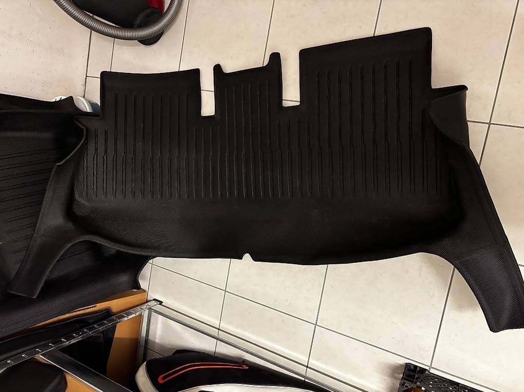 Automobili: Accessori Tesla Model 3 Highland – Usato da Minusio venduto da mar_d6nd 2