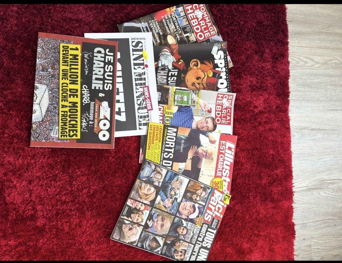 Zeitschriften & Magazine: Charlie Hebdo: Collection Exceptionnelle - Raretés! – Gebraucht aus Villars-sur-Glâne von Gott0809 4