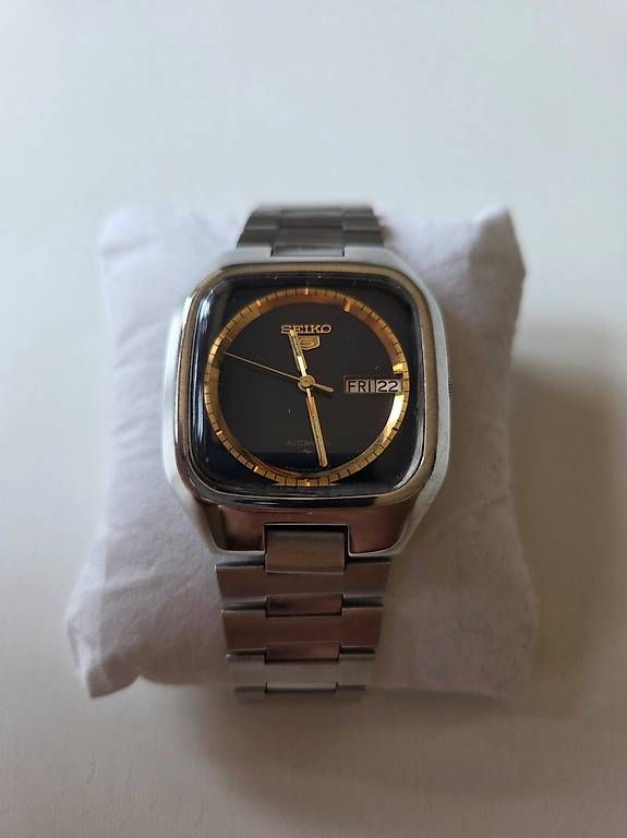 Seiko Uhren: Montre Seiko 5 Automatic Vintage 7009 5220 – Gebraucht aus Genève von kev_d8z5