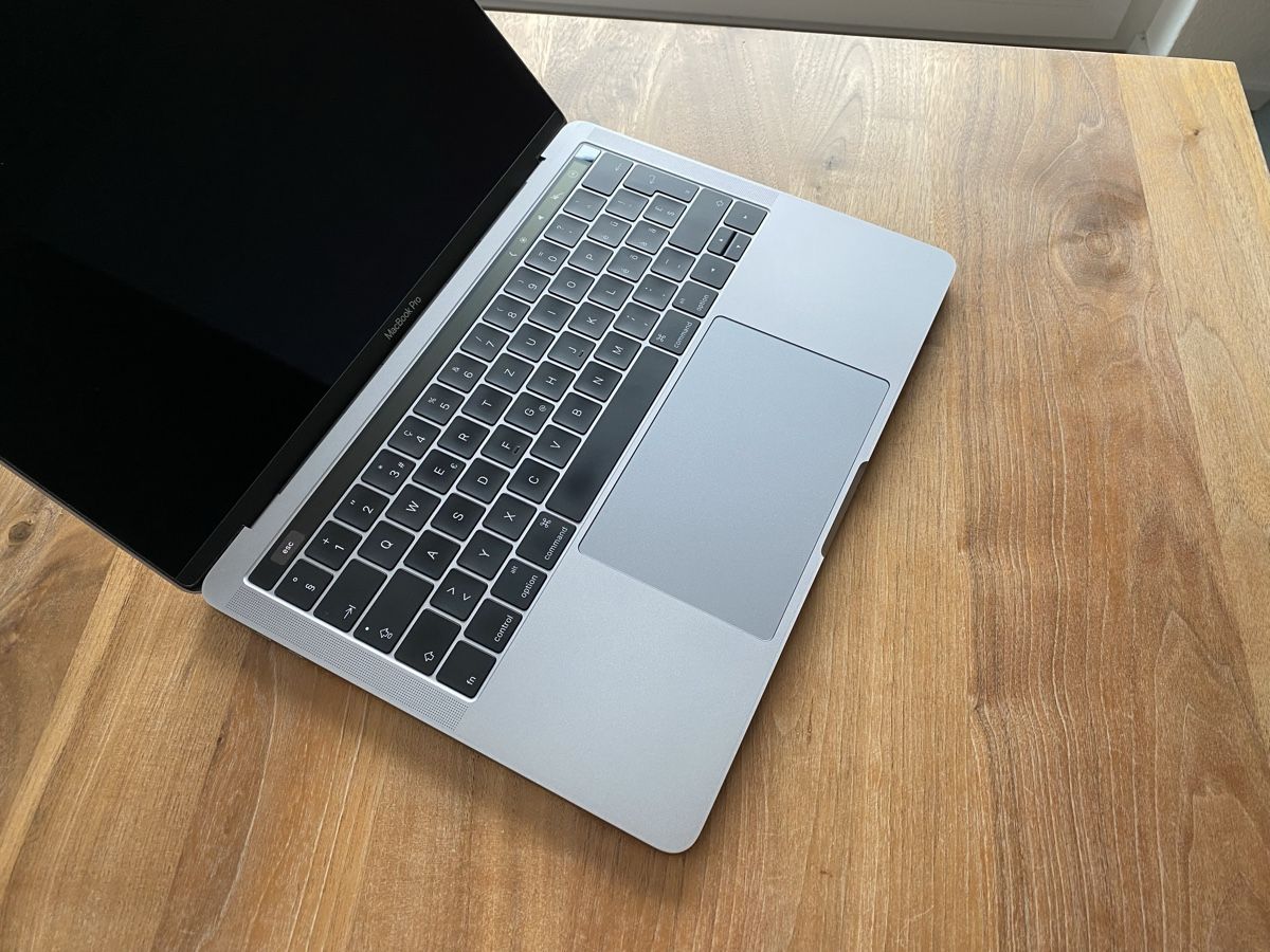 Apple Notebooks: MacBook Pro 13", 2016, Space Grau, optisch in Top Zustand – Gebraucht aus Bazenheid von Fabian911 2
