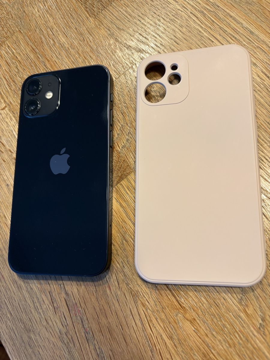 Apple Telefoni cellulari / Smartphones: Smartphone Apple iPhone 12 mini schwarz – Usato da Wetzikon ZH venduto da Asnoop 3