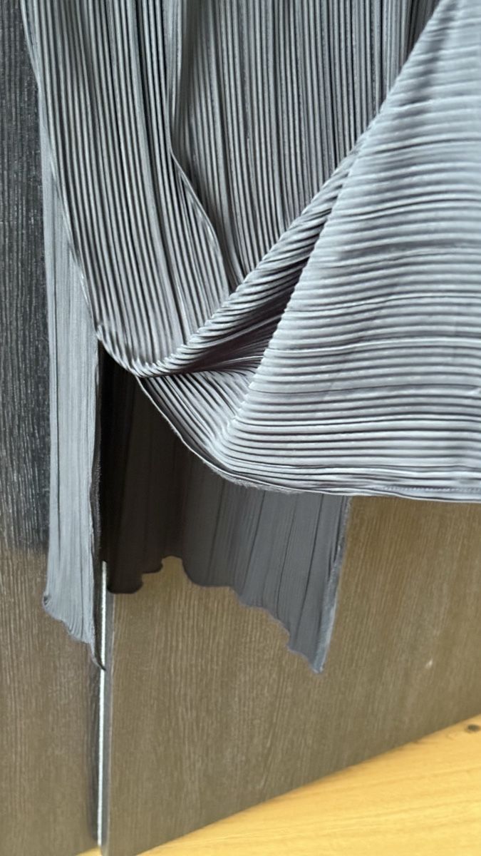 Vestiti: Selected Kleid im Issey Miyake Stil – Usato da Zürich venduto da sel_9kd 4