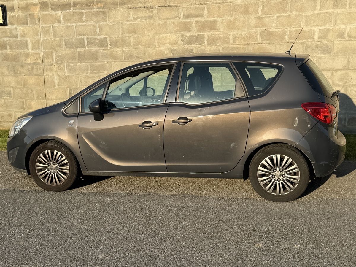 Opel Automobili: Opel Meriva  – Usato da Oberentfelden venduto da Blackrose75 1