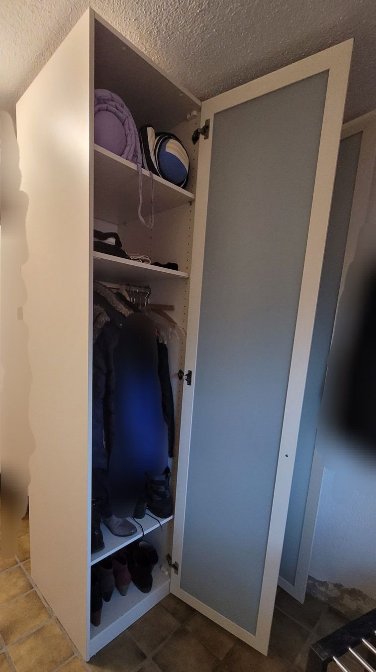 Schränke: Schrank mit Glastüren, weiss – Gebraucht aus Bischofszell von -fr-5 3