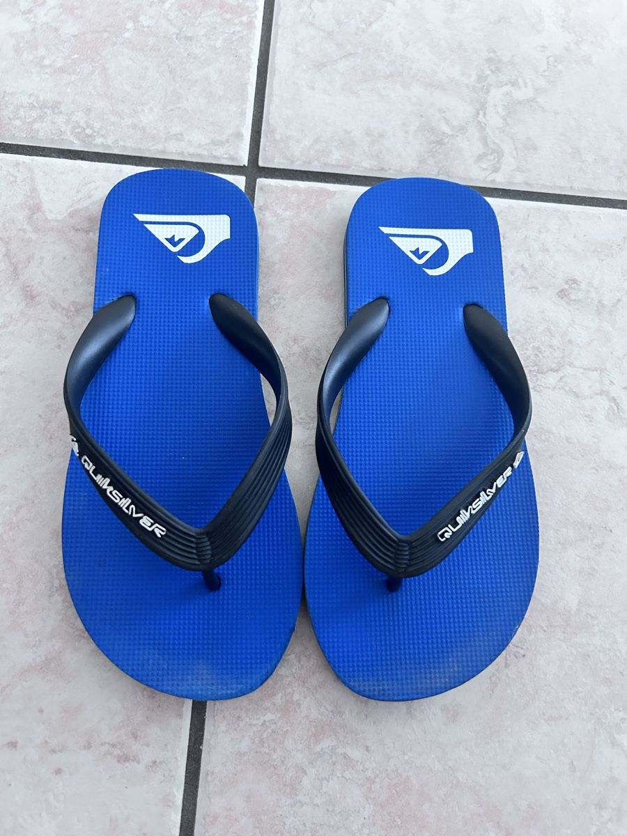 Quiksilver Chaussures garçon: Infradito Quiksilver gr35 – D'occasion à Cugnasco par sd1520