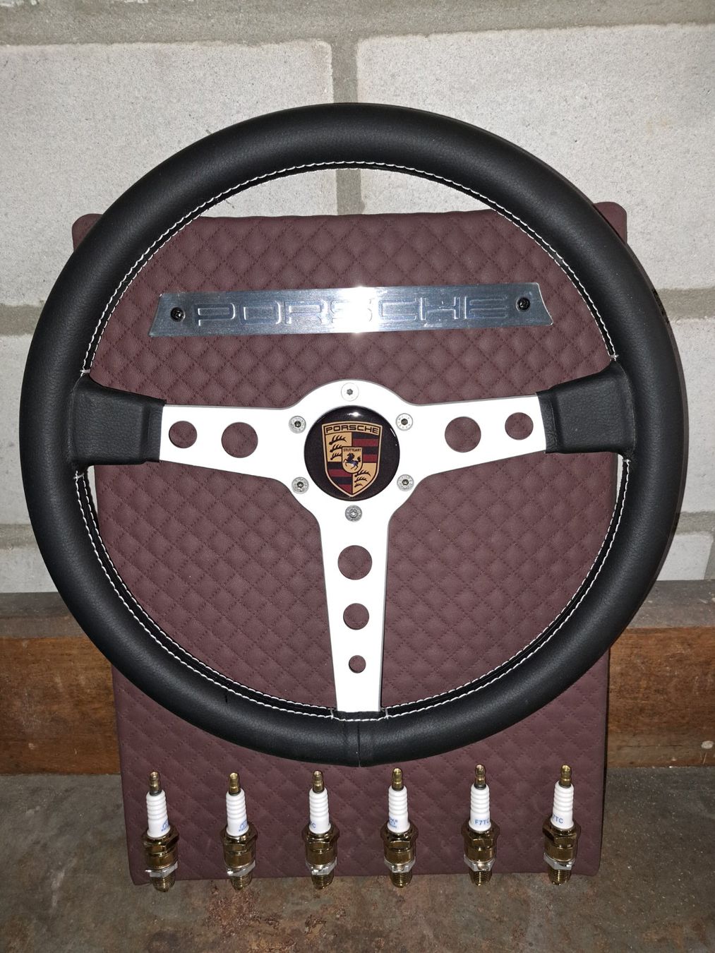 Garderobe: Garderobe Schlüsselbrett Porsche Lenkrad Oldtimer – Neu (gemäss Beschreibung) aus Widnau von Senna7