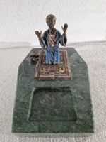 Wiener Bronze auf Marmorsockel