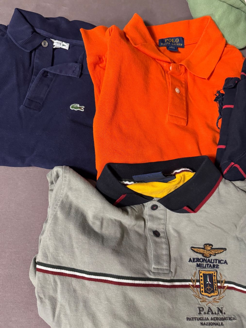 Lotti di vestiti: Polo shirts – Usato da Wollerau venduto da Marion_Jarno 1