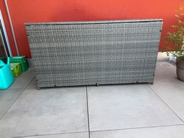 Rattan Kissenbox 190 x 85 x 85 cm grau, inkl. Abdeckplane