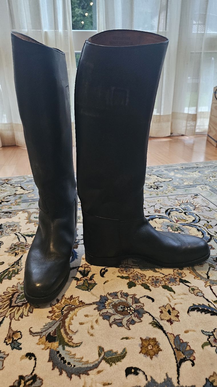 Séchoirs à linge: Èquitation- bottes guette etc.. – D'occasion à Buchillon par sub_7ywz 1
