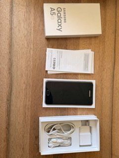 Samsung Telefoni cellulari / Smartphones: Samsung Galaxy A5 mit Hülle und Kabel/Stecker – Usato da Zürich venduto da emily02 2