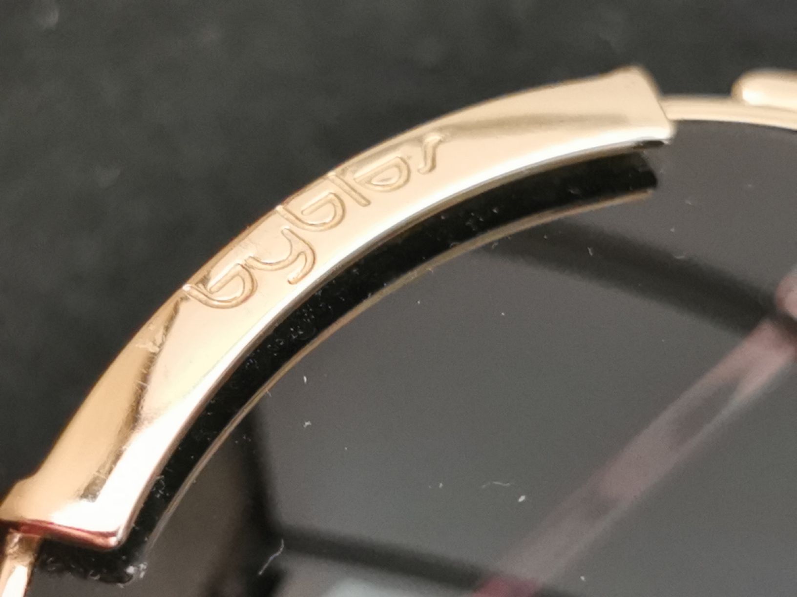 Brillen & Gläser: Byblos Damen Sonnenbrille  – Gebraucht aus Schlieren von vlalif 9