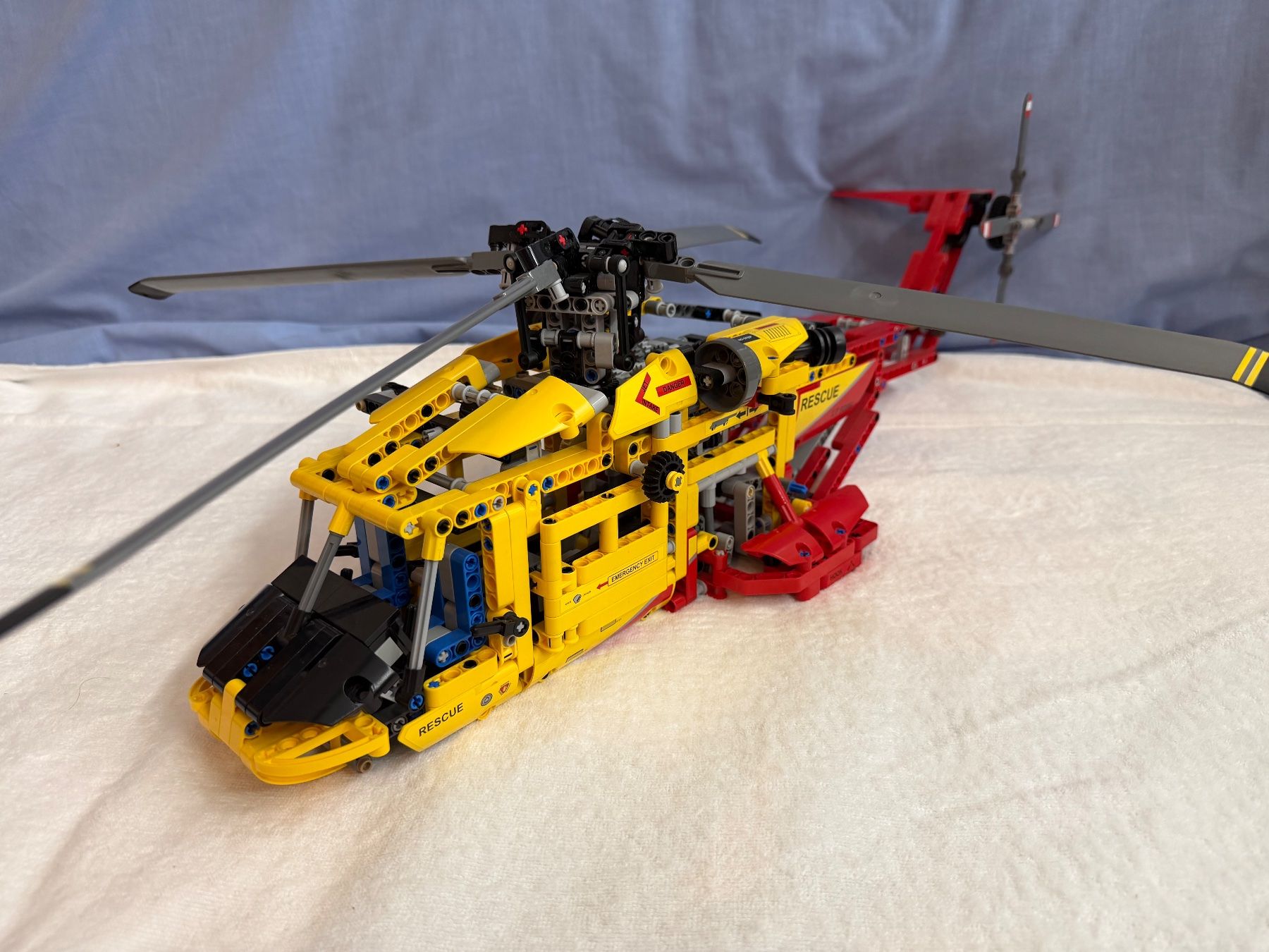 Lego Giocattoli: LEGO Technic Rescue Helicopter – Usato da Erlenbach ZH venduto da ric_p85k 4