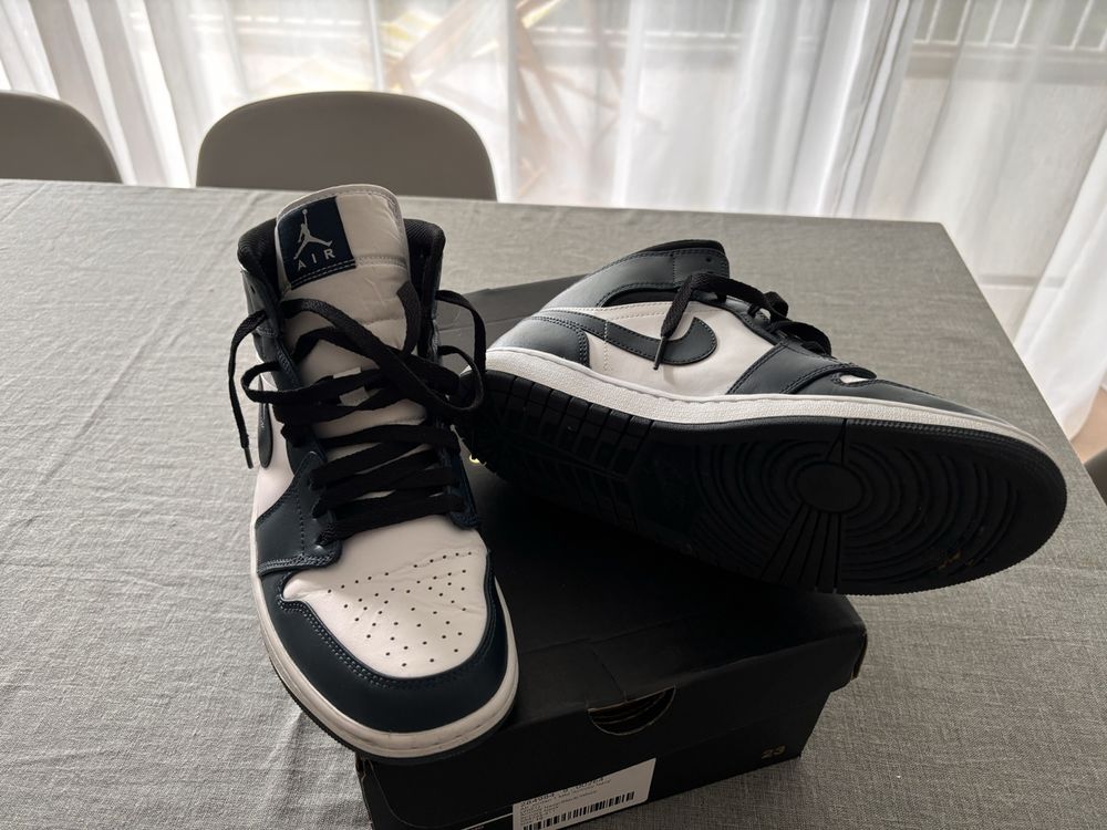 Jordan Chaussures hommes: Nike Air Jordan 1 Mid Navy Blue – D'occasion à Geneve par allgood2010 3