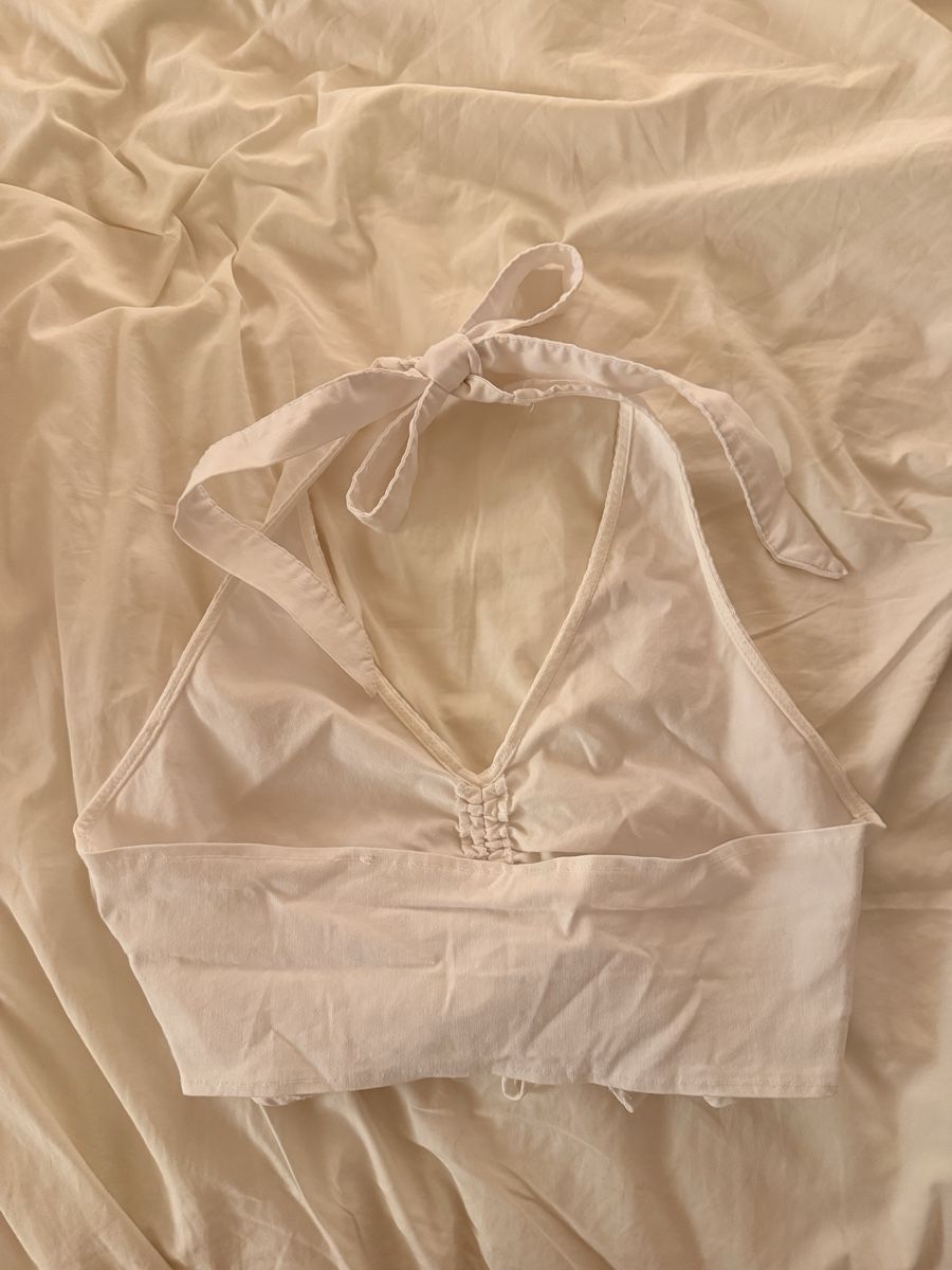 H&M Tops: Neckholder Top weiss – Neuf (Voir description) à Oberrohrdorf par a._.w 1