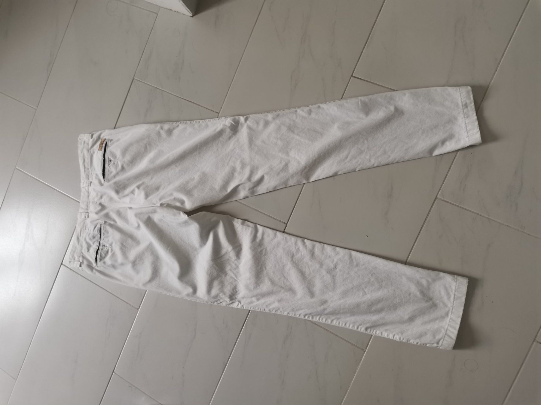 Pantaloni: Hose weiss – Nuovo (secondo la descrizione) da Biel/Bienne venduto da No62 1