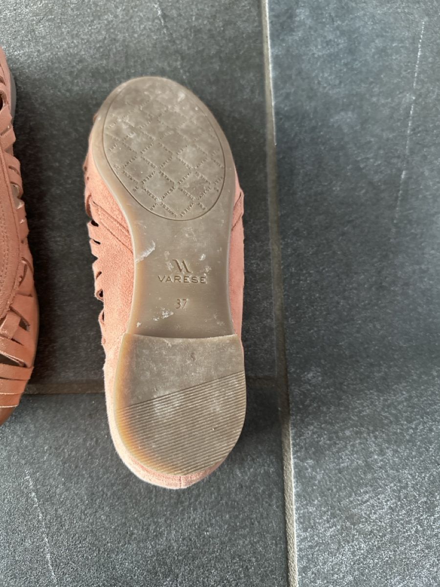 Damenschuhe: Varese Halbschuhe Gr. 37 – Gebraucht aus Wileroltigen von torro11 1