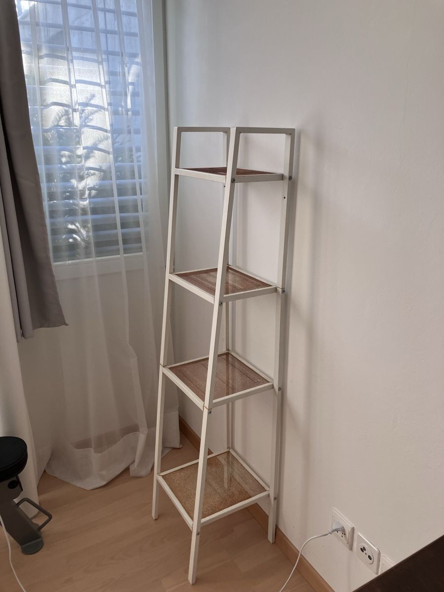 Scaffali: IKEA Regal Lerberg weiss Metal – Usato da Dättwil AG venduto da Datura