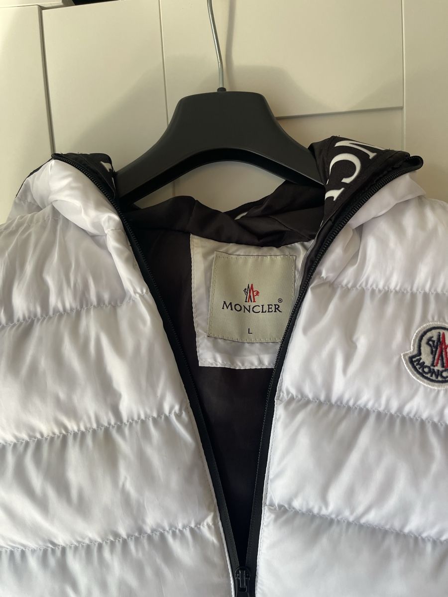 Gilet & Giacche: Weiße Weste  – Usato da Luzern venduto da ygl_8hn7 1