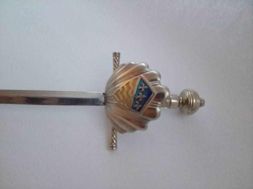 Altre raccolte & rarità: Mini-épée de décoration, collection, ouvre-lettres – Usato da Echandens venduto da Gamora32 3