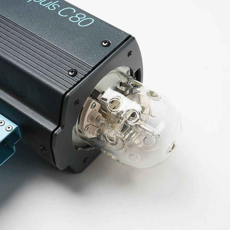 Broncolor Blitze: Broncolor Minipuls C80 – Gebraucht aus La Chaux-de-Fonds von Holga120 1