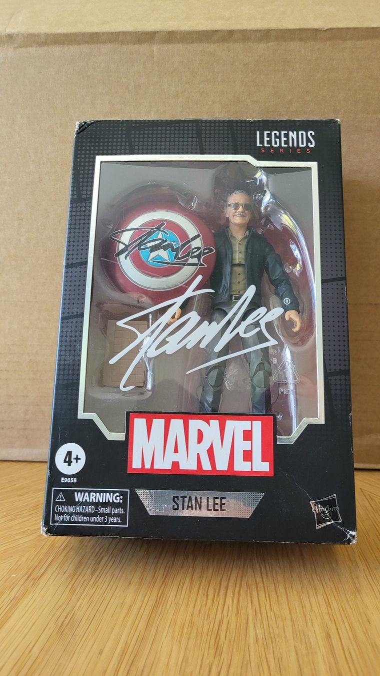 Marvel Statuette: Stan Lee Marvel Figur - Marvel Legends – Nuovo e nell'imballaggio originale da Unterägeri venduto da Kowi1