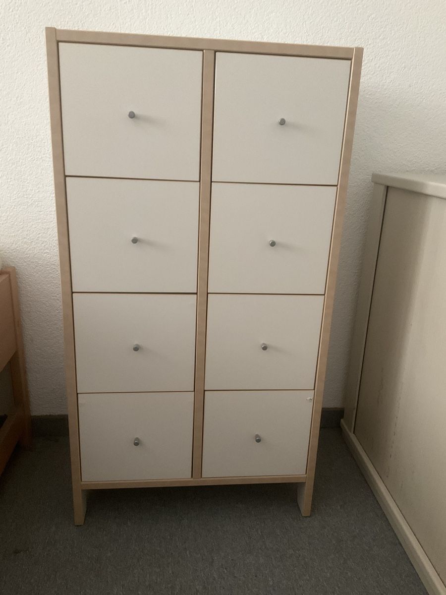 Kommoden: Kommode mit 8 Schubladen hellbraun/weiss – Gebraucht aus Embrach von bengeli05 1
