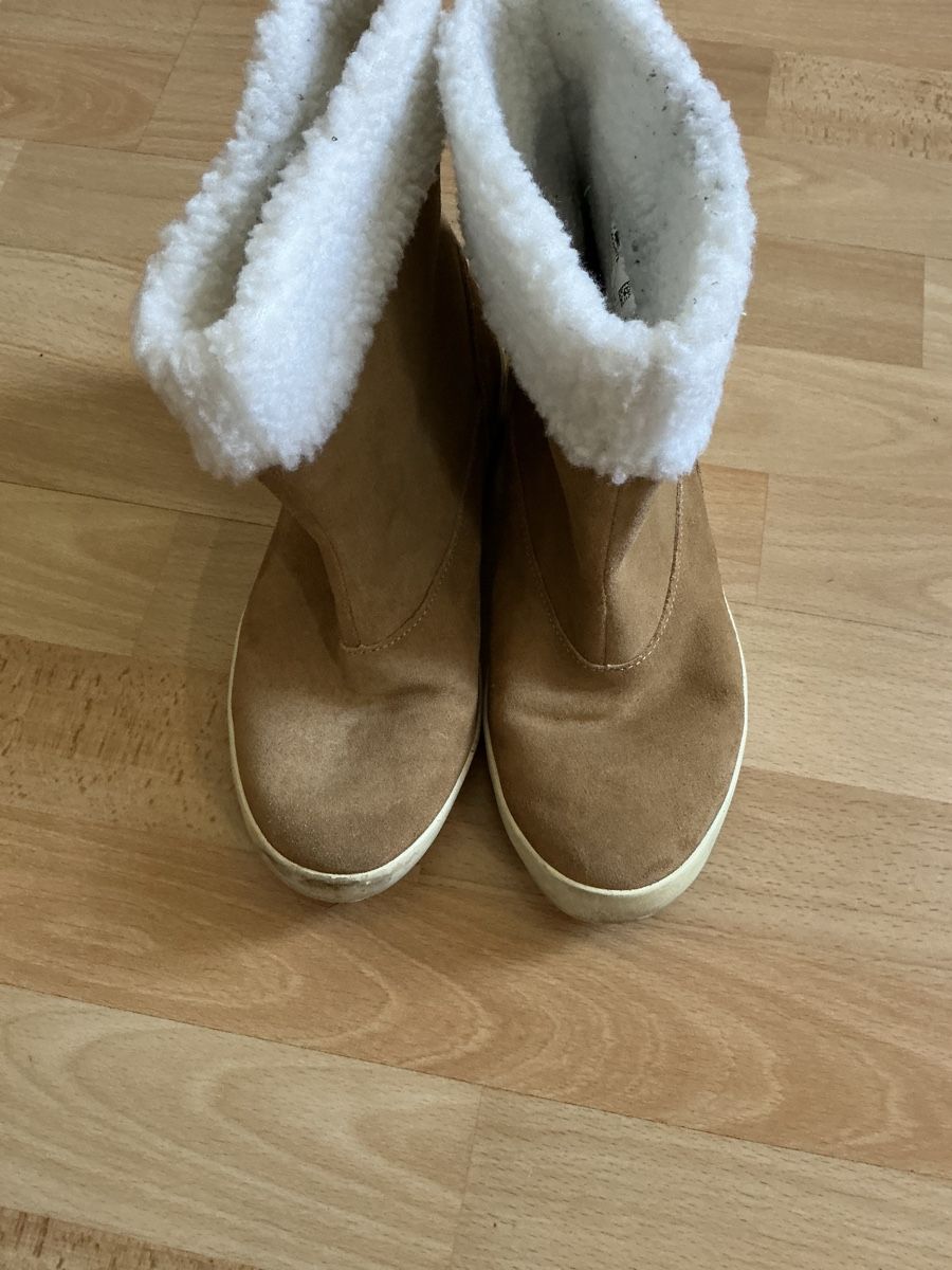 Lacoste Scarpe da donna: Schuhe – Usato da St.Gallen venduto da nat_7n75 3