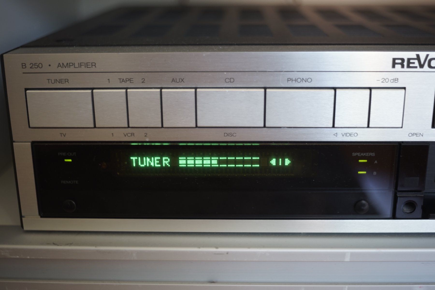 Revox Verstärker: Revox B250 Amplifier High-End – Gebraucht aus Steinhausen von joe_9htr 6