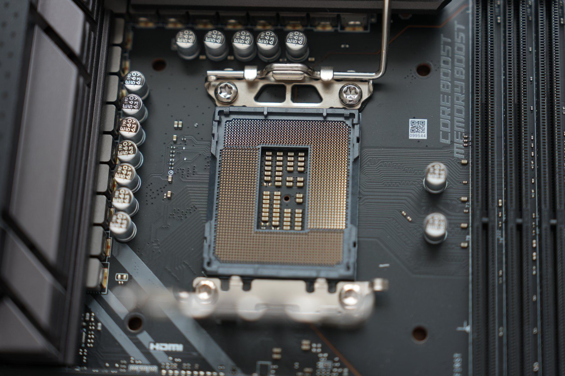 MSI Schede madri: MSI MPG Z690 EDGE WIFI DDR4 – Usato da Worb venduto da ane_w6sm 4