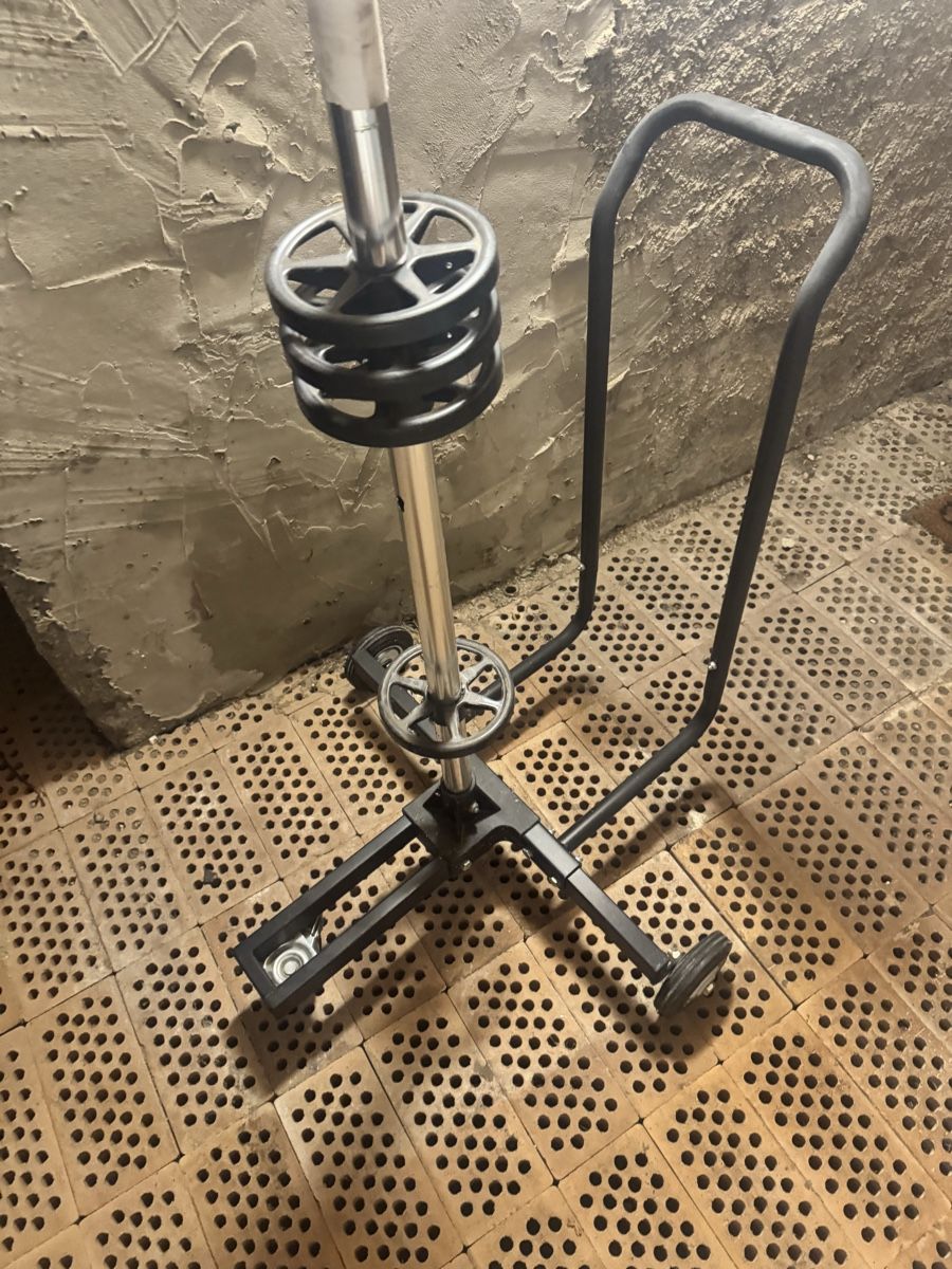 Valises & Sacs: Wheel Tree Stand  – D'occasion à Seuzach par Wolf936