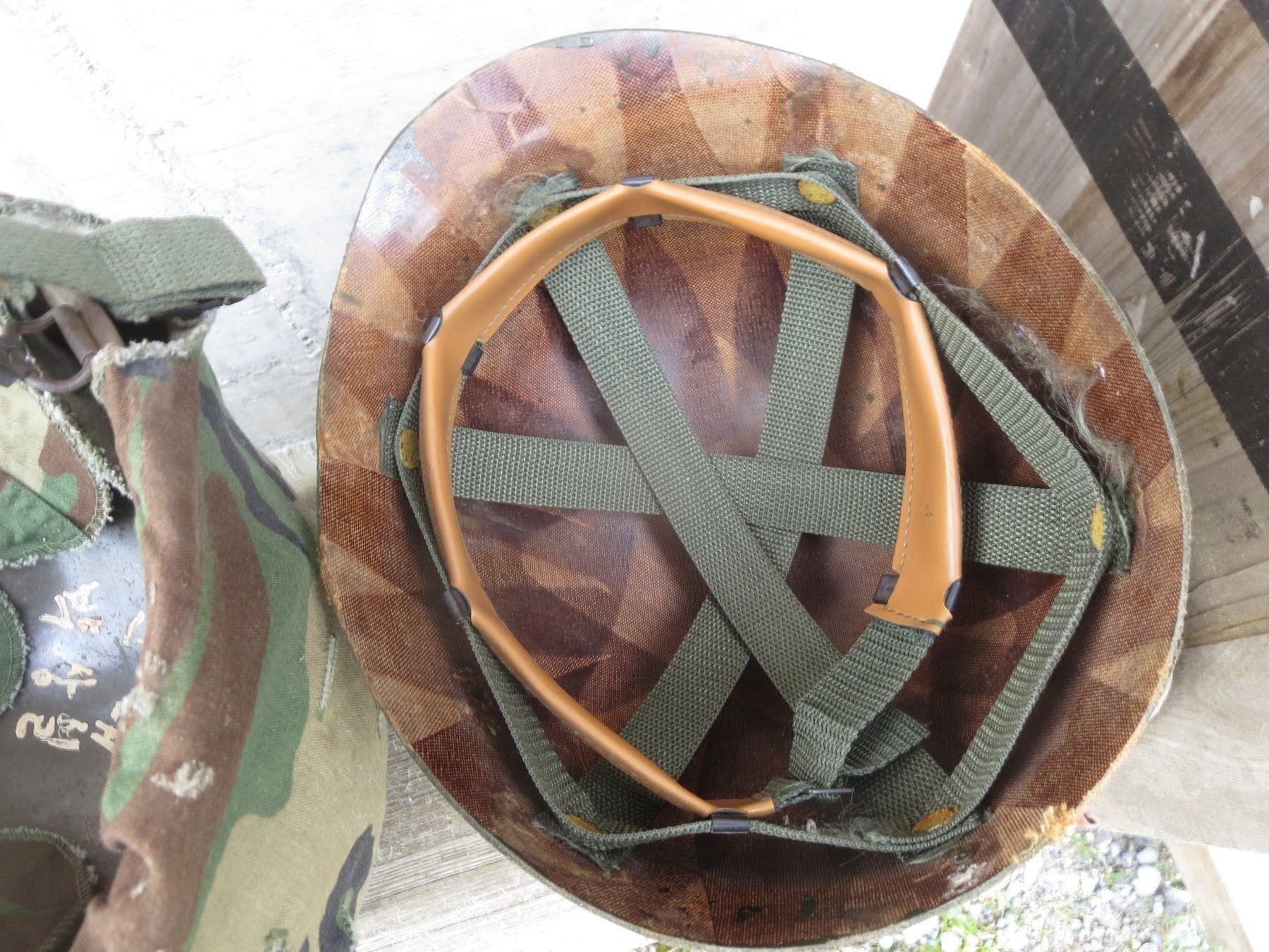 Armes blanches: Casque Militaire HELM, ORIGINALE – D'occasion à Lausanne par asdyx 3