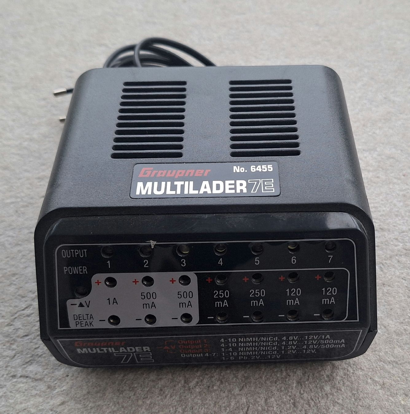 Graupner Accus, Chargeurs & Blocs d'alimentation: Graupner Multilader 7E – D'occasion à Meikirch par since78