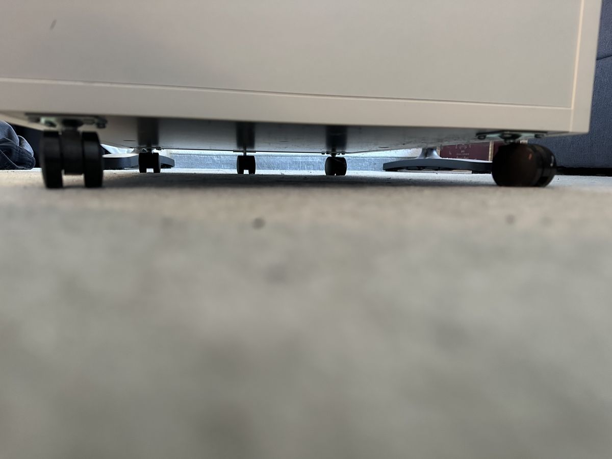 Ikea Banconi: Büromöbel/Korpus – Usato da Zug venduto da alinetrev 4