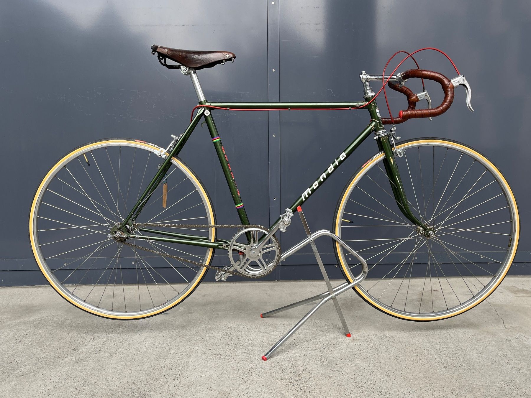 Mondia Biciclette: Vintage Singlespeed Mondia – Usato da Zürich venduto da Lager_Zeughaus