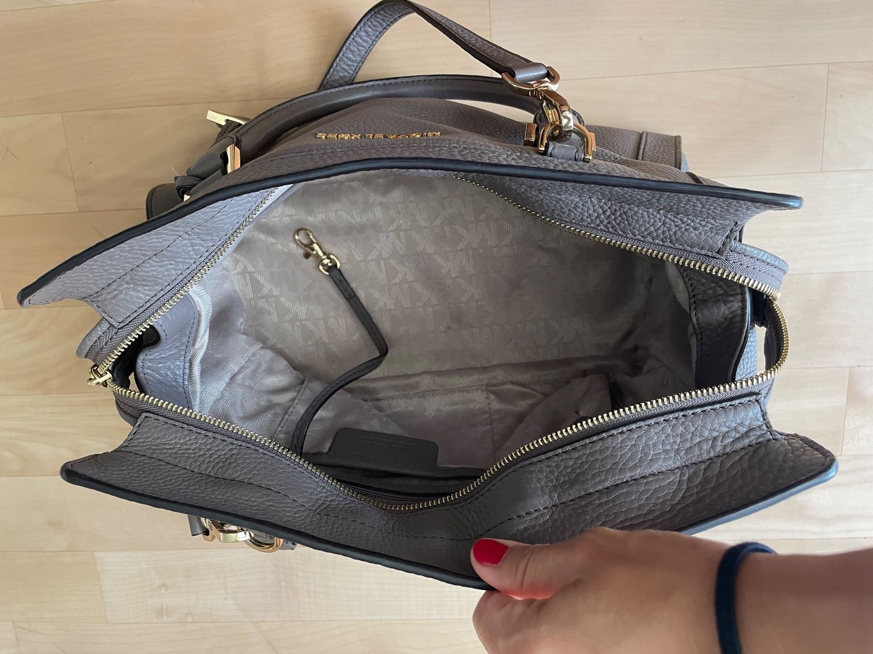 Michael Kors Borse da donna: MICHAEL KORS Handtasche – Nuovo (secondo la descrizione) da Zürich venduto da Angela_Fashion_Lover 5