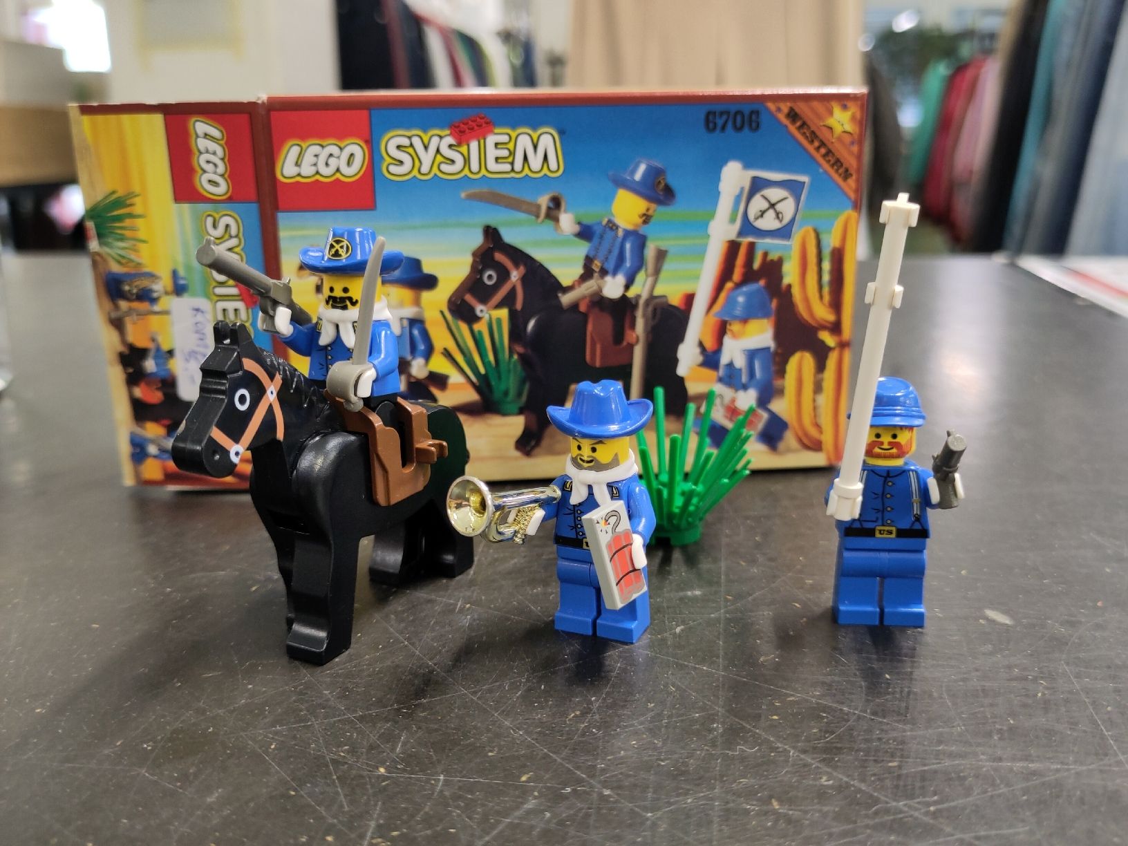 Lego Spielzeuge: Lego System Western Grenzpartrouille 6706 – Gebraucht aus Pratteln von Cartonsducoeur_bl