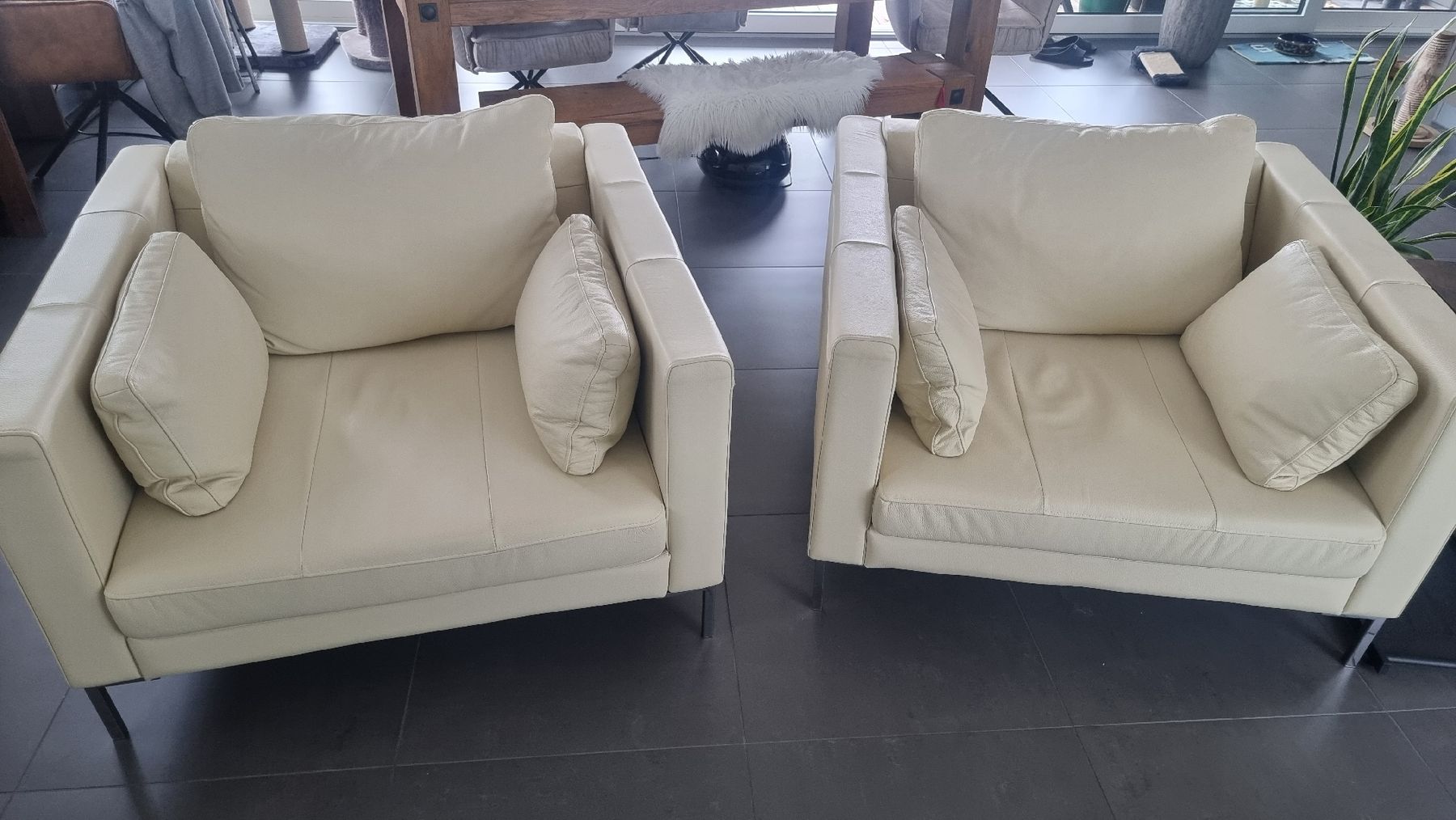 Poltrone: Zwei Loungesessel – Usato da Utzenstorf venduto da Ratatouille762