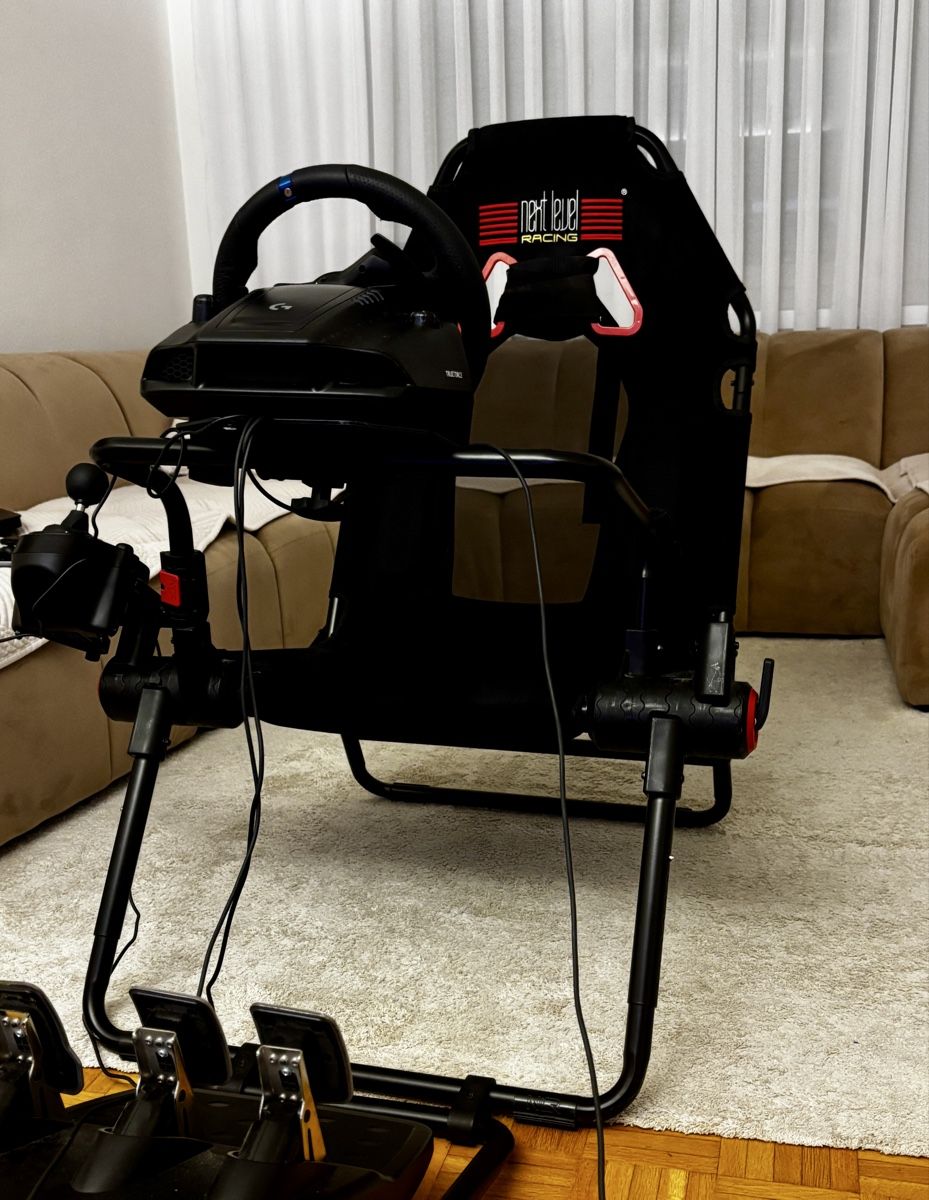 Sony Konsolen: Logitech G923 + Shifter + Next Level Racing GT + Headset OVP – Gebraucht aus Regensdorf von all_2tcd 4