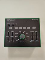Roland VT-3