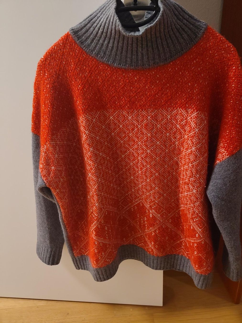 Max Mara Maglioni & Felpe: Max Mara Weekend Wollpullover Grösse XS-S – Usato da Zürich venduto da ale_7k2j 7