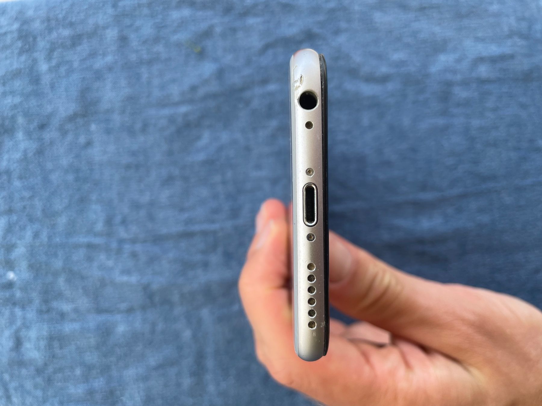 Apple Telefoni cellulari / Smartphones: iPhone 6 silber guter Zustand – Usato da Kreuzlingen venduto da CrestaNr.1 4