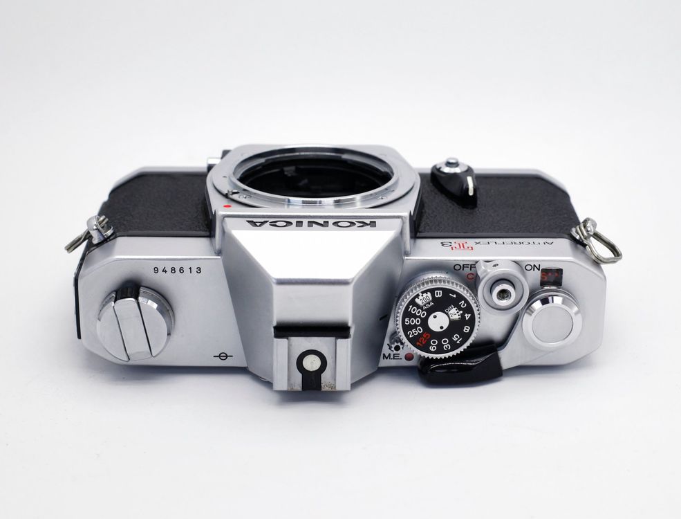 Konica Autoreflex T3 Vintage-Body mit Case top schön! 4
