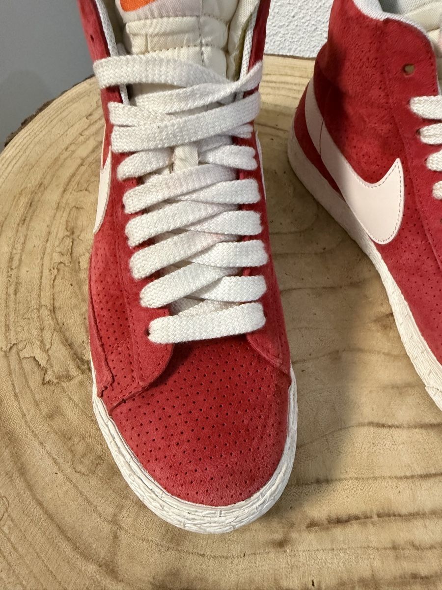Nike Scarpe da uomo: Nike Blazer Mid Vintage Suede Rot Gr. 37.5 – Usato da Hägglingen venduto da Raff_Ella 1