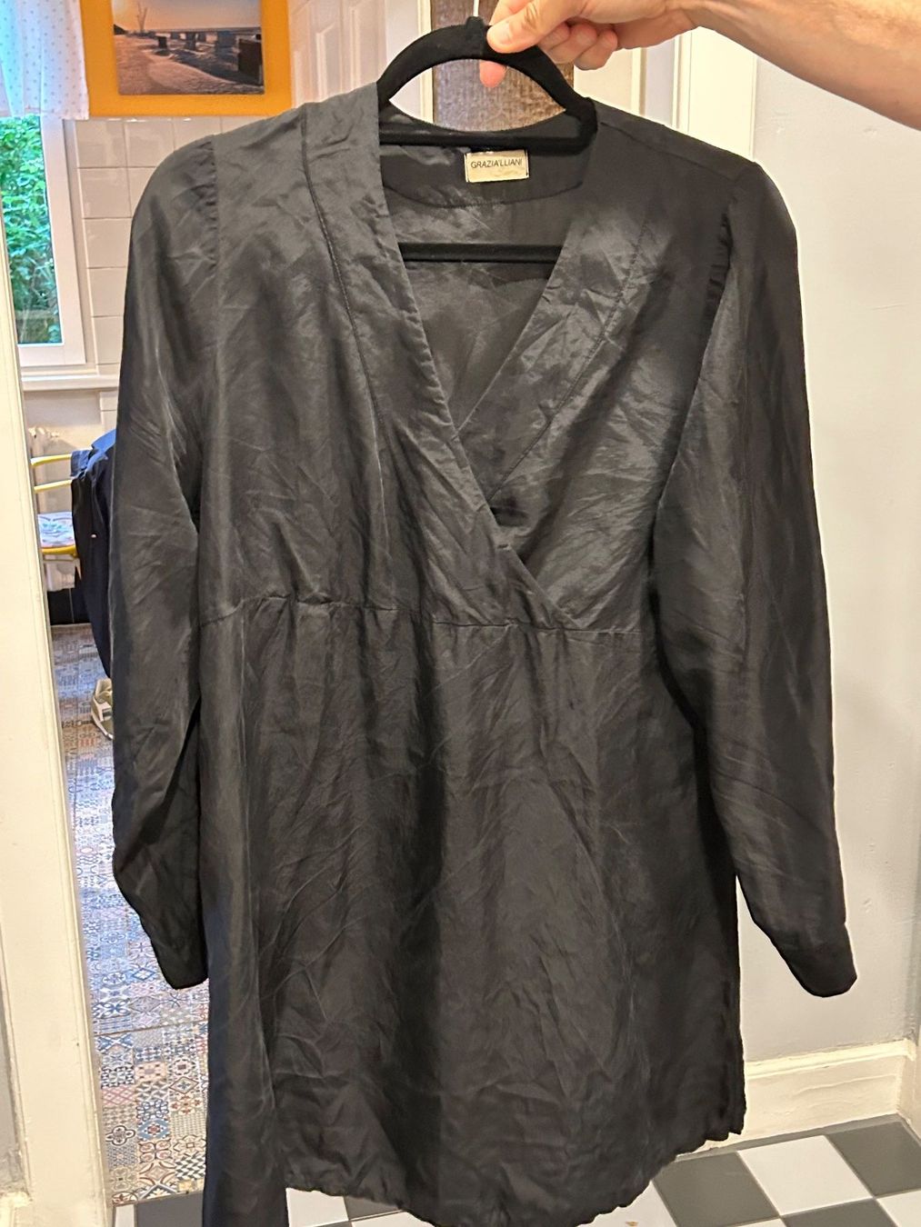 Kleider: Seidenkleid Gr. S – Gebraucht aus Zuchwil von bea_tl7p