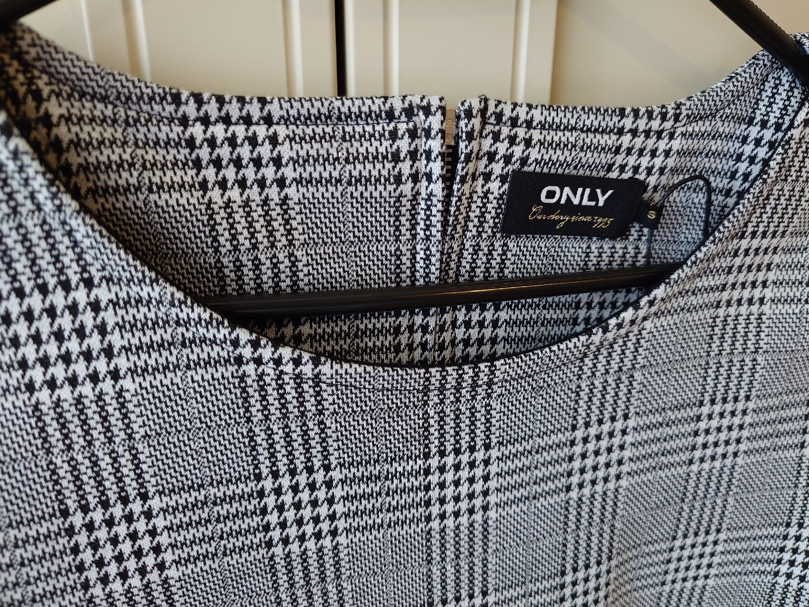 Only Vestiti: NEU | Only Etuikleid | Grösse S – Nuovo e nell'imballaggio originale da Muri AG venduto da komich4 3